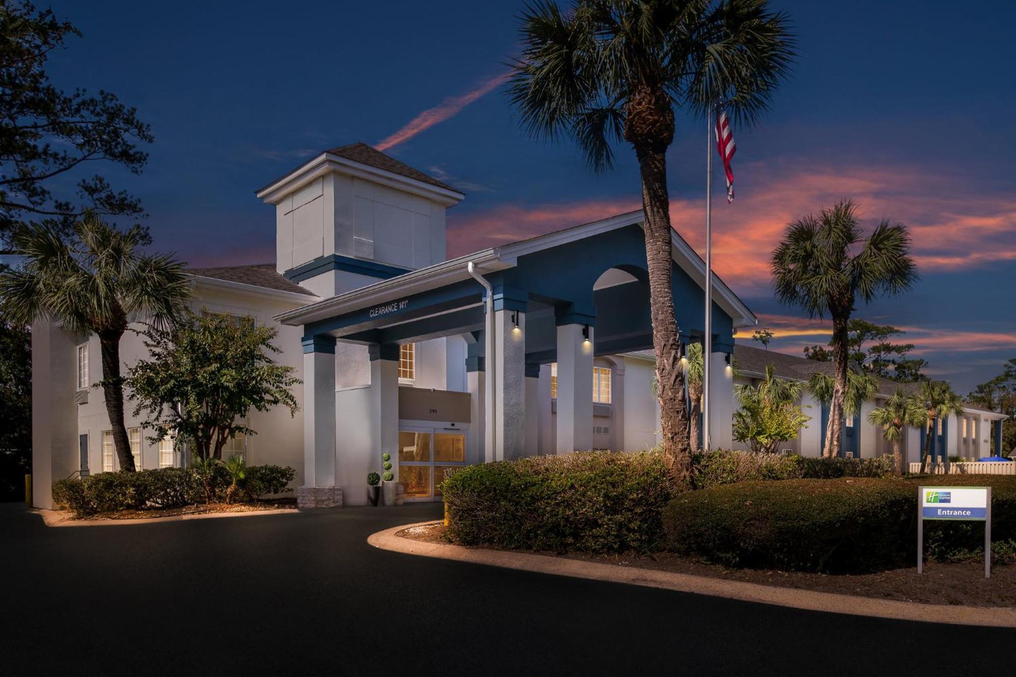 Holiday Inn Express Saint Simons Island By Ihg St. Simons Island Exteriör bild